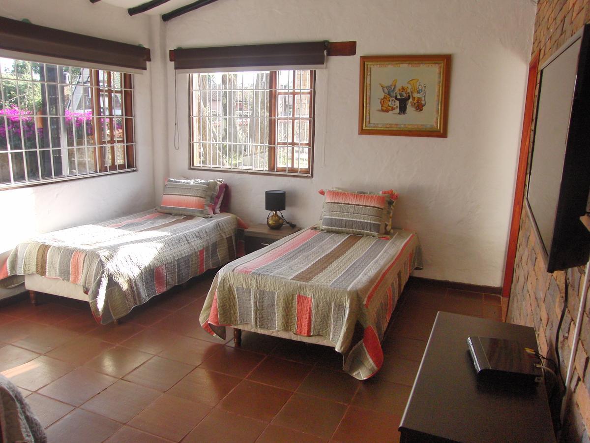Hotel Campestre Franchesca 塔比奥 外观 照片