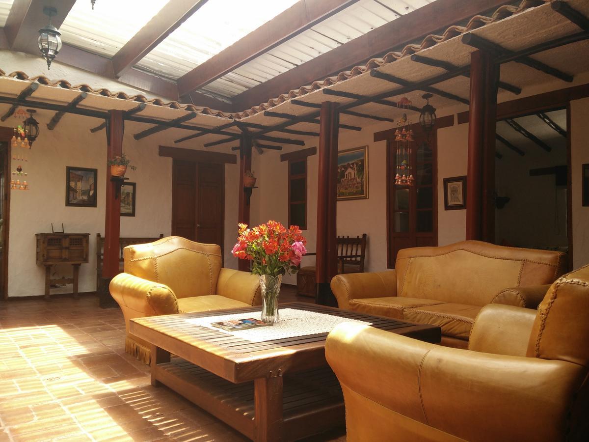 Hotel Campestre Franchesca 塔比奥 外观 照片